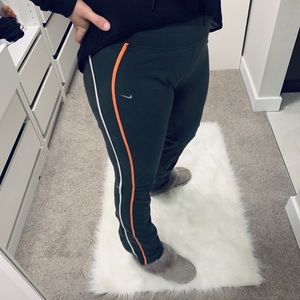 ★ NIKE workout pants ★